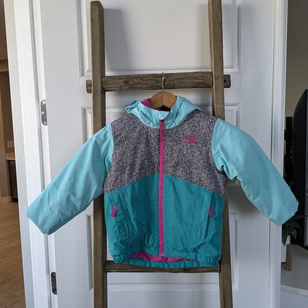 The North Face Toddler Snowquest Coat